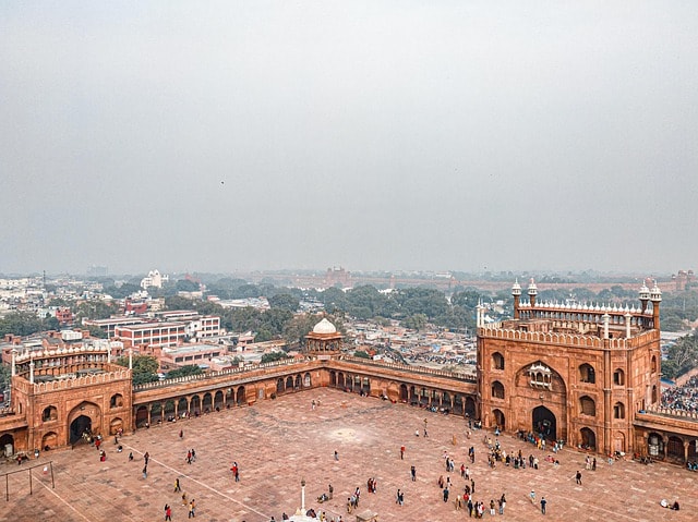 Delhi – The City of Chaos and Charm