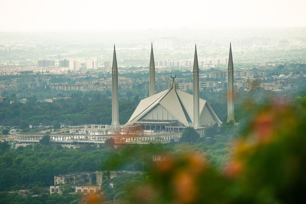 Islamabad – The Green Escape Where City Meets Mountains
